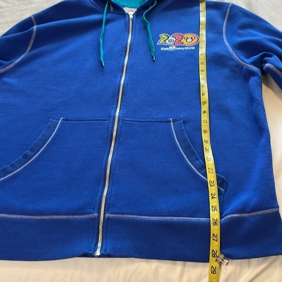 WALT DISNEY WORLD 2020 Blue XL‎ Zip Up Character Hoodie Disney Parks Graphic - Picture 4 of 10